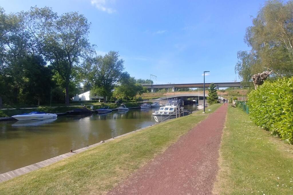 Vakantiehuis 100% Vacation Feeling By The Waterside: Pian'eau Gent