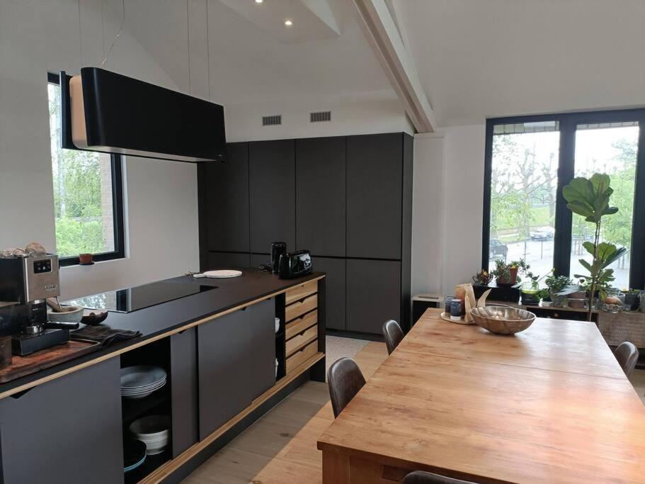 Vakantiehuis 100% Vacation Feeling By The Waterside: Pian'eau Gent